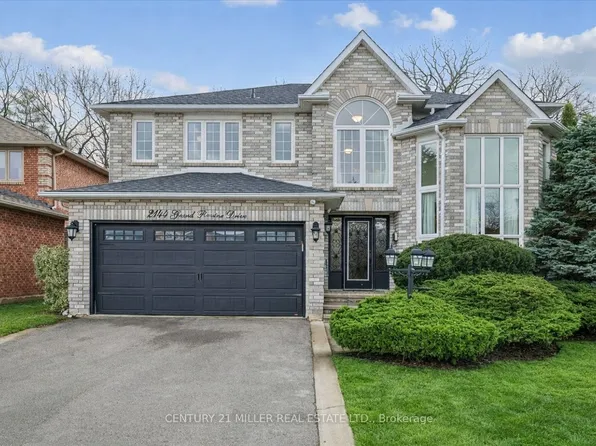 2144 Grand Ravine Dr, Oakville, ON L6H 6B4