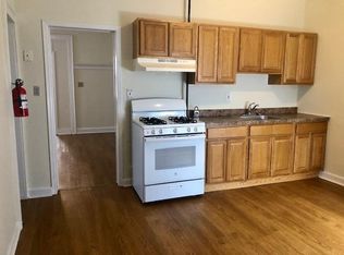 14 Princeton St #1R, East Orange, NJ 07018