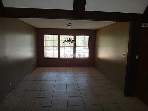 5th image of 2220 S Tenaya Way