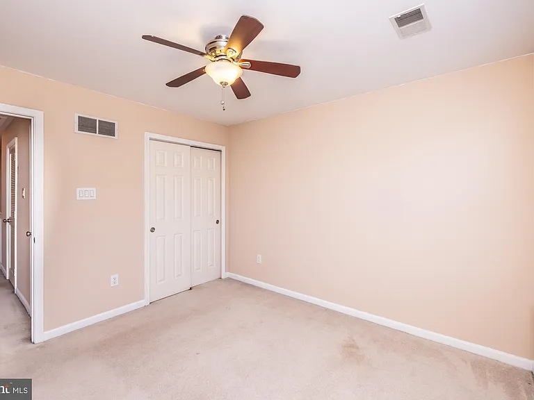 253 Flagstone Rd #7 — Photo 28