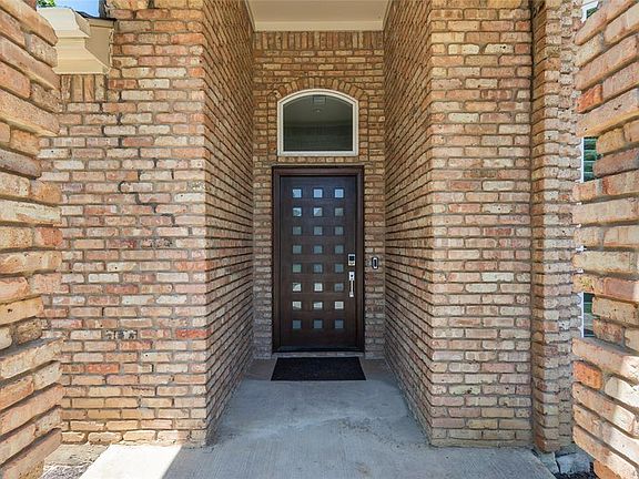 2nd image of 1603 Tealcrest Ct