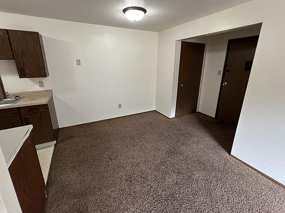2nd image of 316 S Elm St #11247041