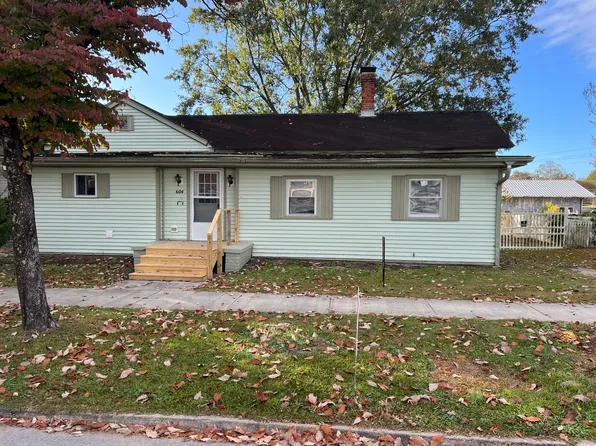 604 3rd St, Ayden, NC 28513