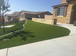 18557 Lakepointe Dr, Riverside, CA 92503