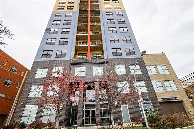 1st image of 1122 W Catalpa Ave APT 601