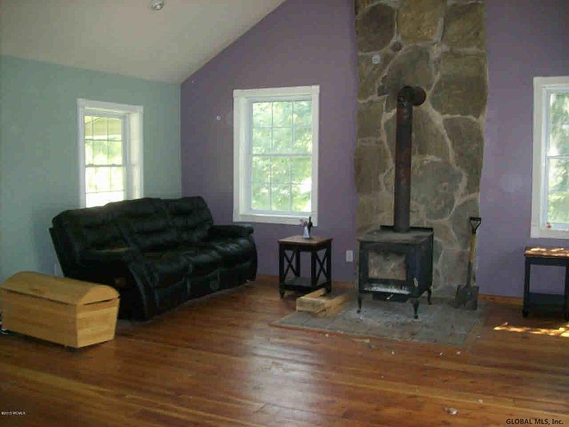 3rd image of 239 Antone Mountain Road