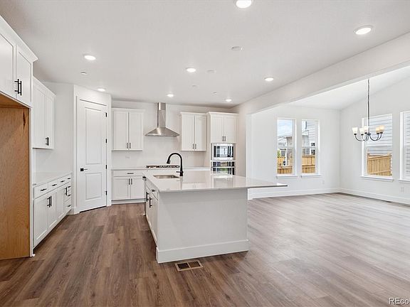 4th image of 1131 Joseph Place