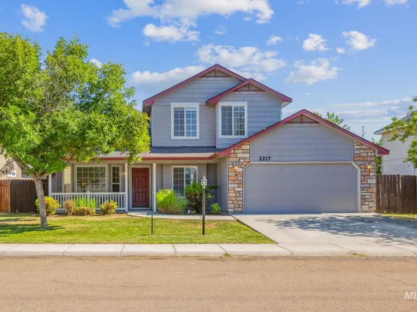 2217 W Apgar Creek Dr, Meridian, ID 83642