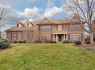 9067 Ambercreek Dr, Cincinnati, OH 45236