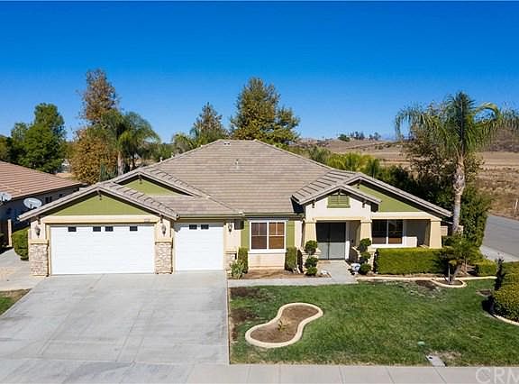 2nd image of 29738 Newmarket Dr