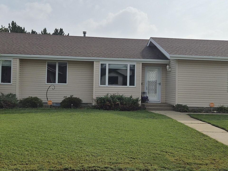 1st image of 930 Shinagle Dr