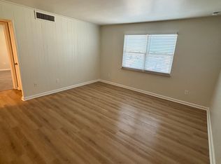 905 Little Bay Ave #B, Norfolk, VA 23503