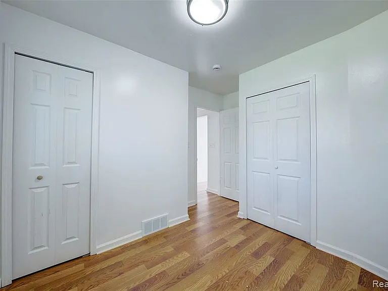 35030 Michelle Dr — Photo 27