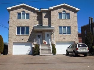 215 Jersey Ave #C0215, Cliffside Park, NJ 07010