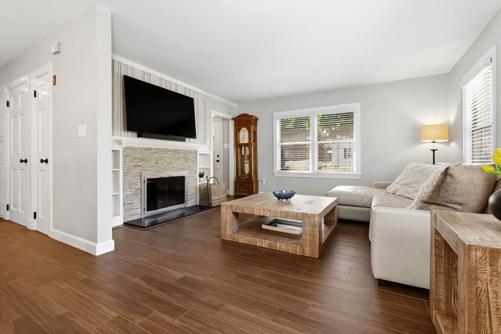 52 Russell St, North Andover, MA - View 3