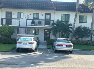 4306 27th Ct SW APT 203, Naples, FL 34116