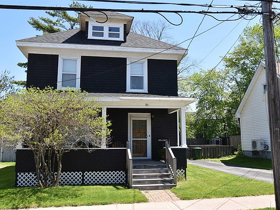 2nd image of 21 Cottage St