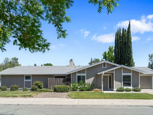 40 Bingham Cir, Sacramento, CA 95831