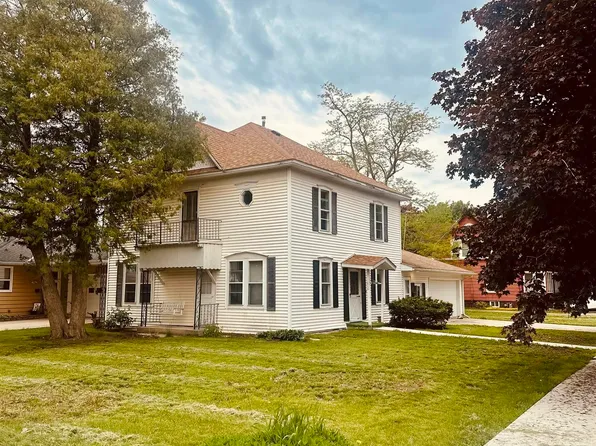 200 10th St N, Northwood, IA 50459