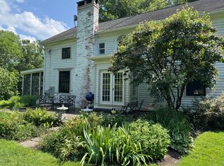 28 White Hollow Rd, Lakeville, CT 06039