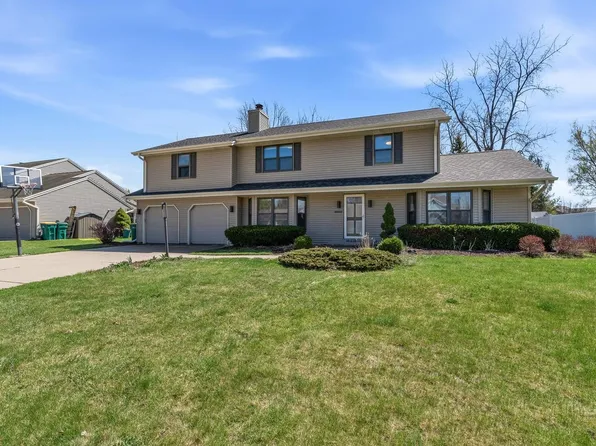 N108W17031 Hawthorne DRIVE, Germantown, WI 53022