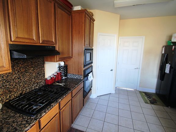 5th image of 17398 Cherry Creek Dr