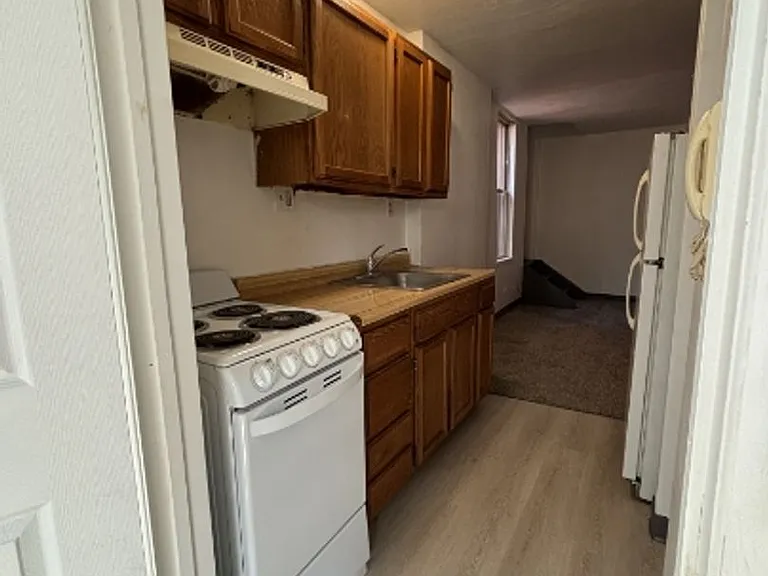 1908 Monongahela Ave — Photo 3