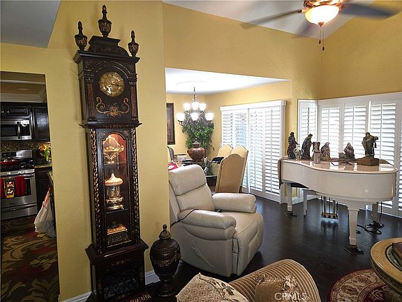5th image of 8543 Richwood Dr