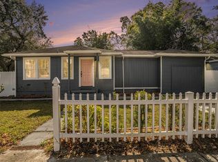 921 E Bougainvillea Ave, Tampa, FL 33612