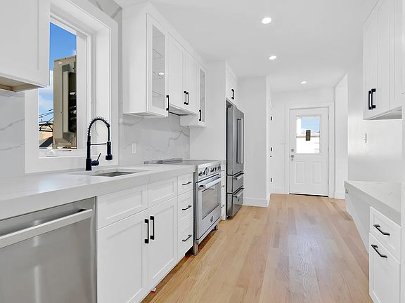3rd image of 402 Beach 134 St