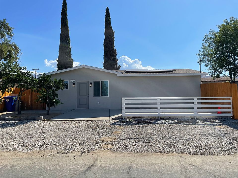 1st image of 2030 Anzio Ave #2
