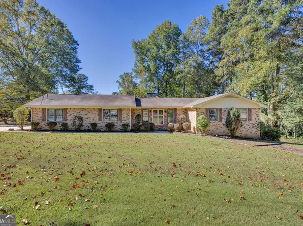 675 Sweet Fern Ct SE, Conyers, GA 30094