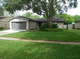 111 Sweetgum Dr, League City, TX 77573
