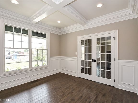 Elegant main level den