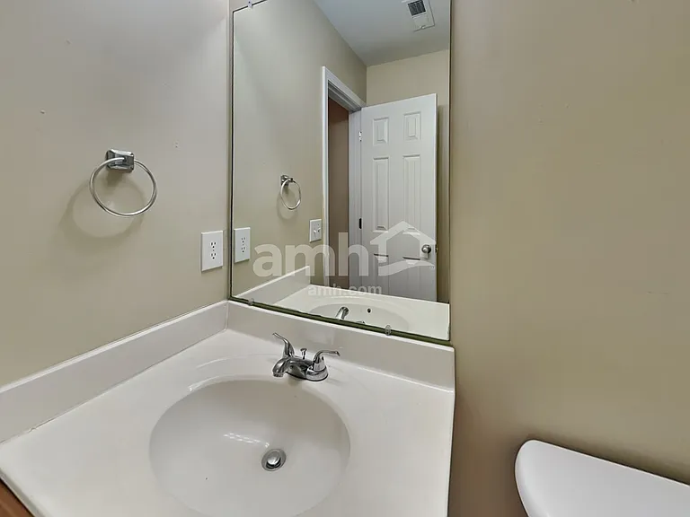 3 Kavanagh Ct — Photo 8