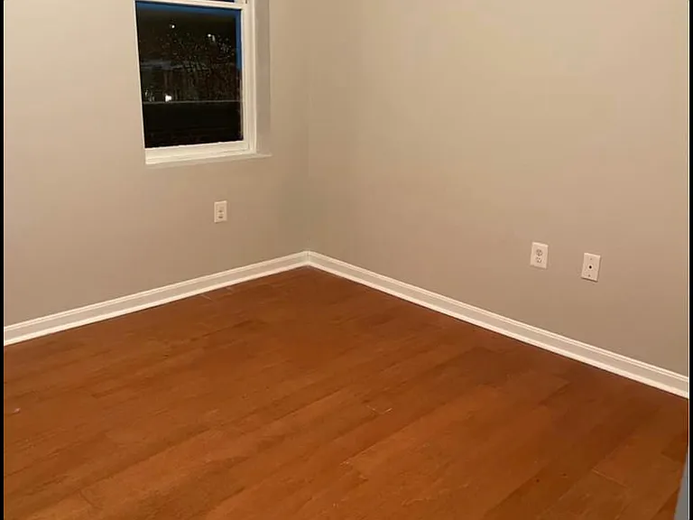 2407 Brookfield Ave #4 — Photo 5