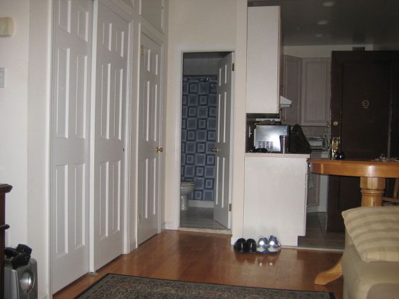 5th image of 316 W 105th St APT 4B
