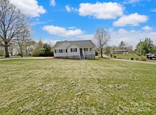 330 Marys Grove Church Rd, Kings Mountain, NC 28086