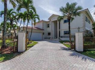 16400 NE 30th Ave, North Miami Beach, FL 33160