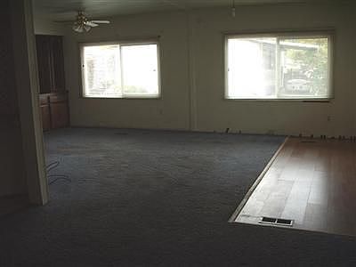 4th image of 4265 Fernwood St #35