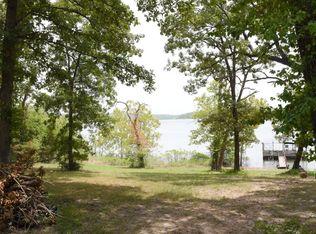 2546 Bread Tray Mountain Rd, Lampe, MO 65681