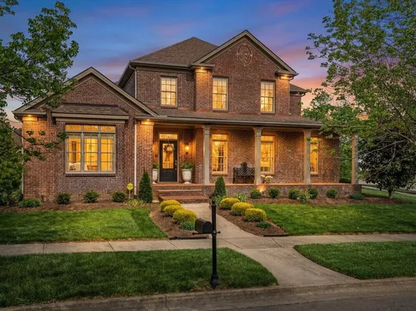 2456 Franks Way, Lexington, KY 40509