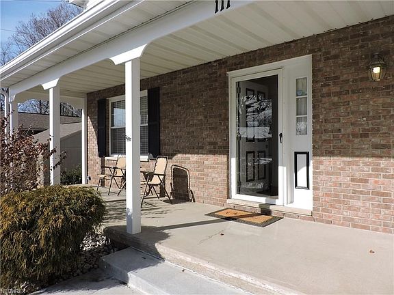 2nd image of 111 Sierra Dr