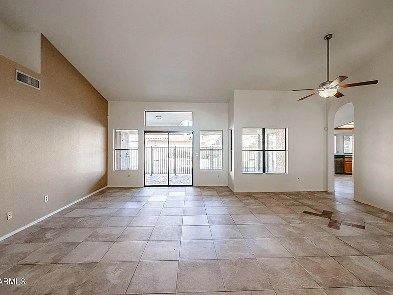 6910 W Kimberly Way — Photo 7