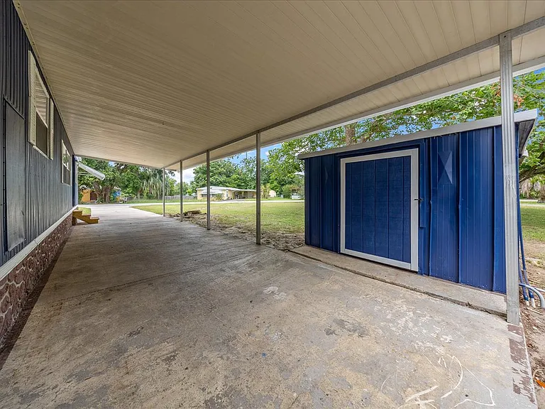 shed