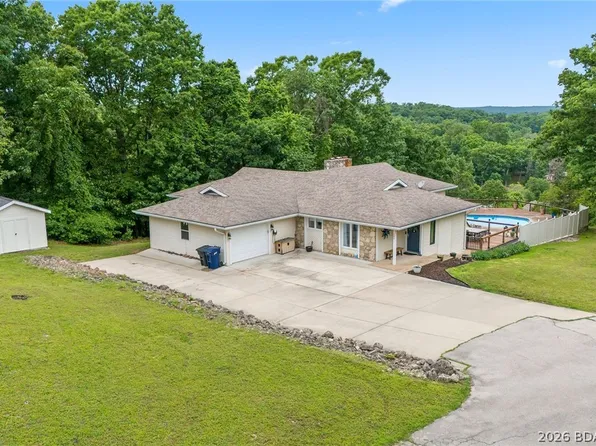 145 Owls Roost Ln, Lake Ozark, MO 65049