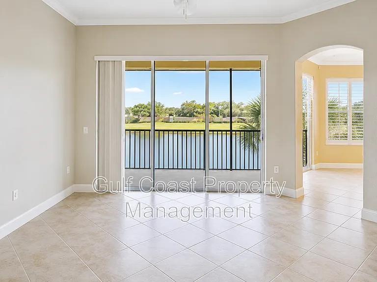 8361 Miramar Way — Photo 9