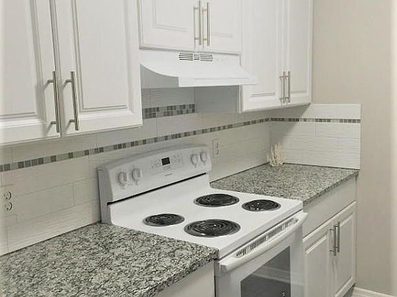 3rd image of 1401 S Palmetto Ave APT 606