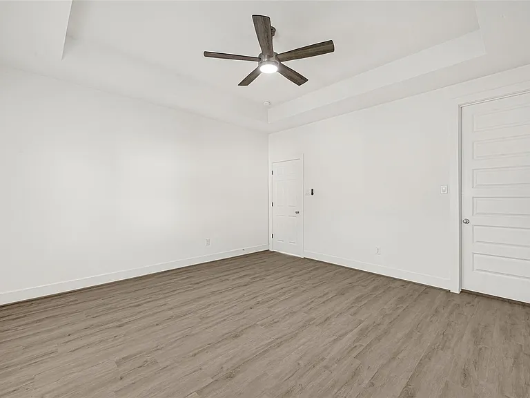 6405 Leopold Star Ln — Photo 19