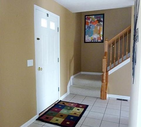 3rd image of 1164 Belmont Dr